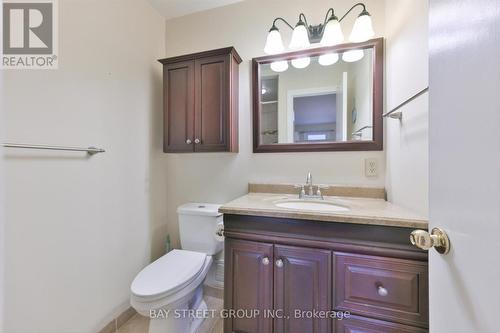 33 Kilchurn Castle Drive, Toronto, ON - Indoor Photo Showing Bathroom