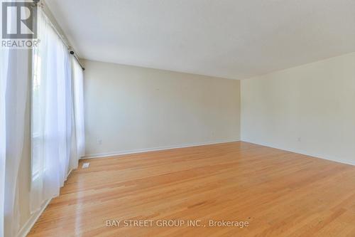 33 Kilchurn Castle Drive, Toronto, ON - Indoor Photo Showing Other Room