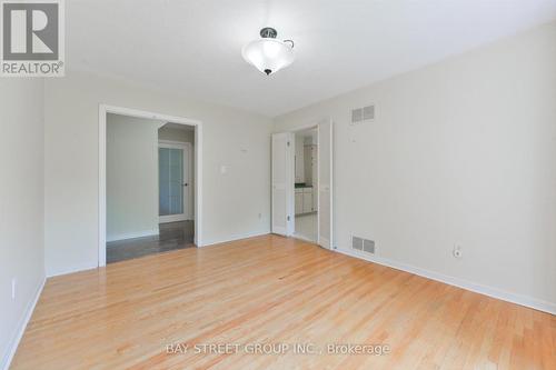 33 Kilchurn Castle Drive, Toronto, ON - Indoor Photo Showing Other Room