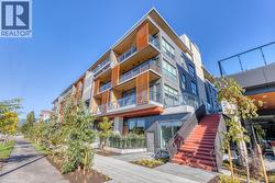 104/204 422 E 3RD STREET  North Vancouver, BC V7L 0K1