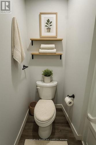 2 - 8 Wellington Street, Clarington, ON - Indoor Photo Showing Bathroom