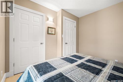 129 N Mccarthy Boulevard, Regina, SK - Indoor Photo Showing Bedroom
