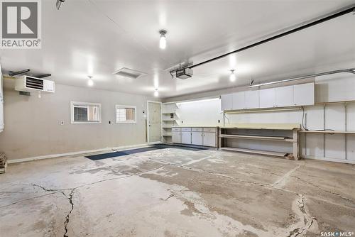 129 N Mccarthy Boulevard, Regina, SK - Indoor Photo Showing Garage