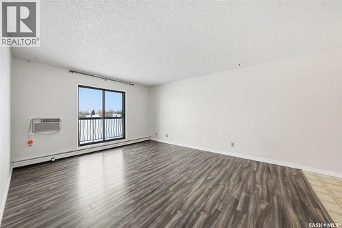 210 211 Tait Place, Saskatoon, SK - Indoor Photo Showing Other Room