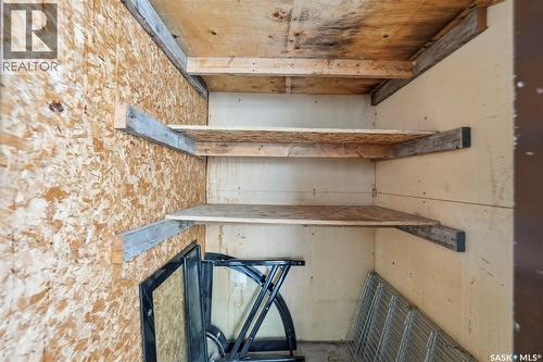 210 211 Tait Place, Saskatoon, SK - Indoor