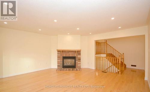 833 Mays Crescent, Mississauga, ON - Indoor With Fireplace
