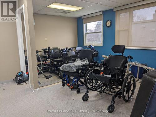 137 George Street W, West Grey, ON 