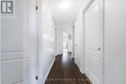 37 Ross Drive, Brampton, ON - Indoor Photo Showing Other Room