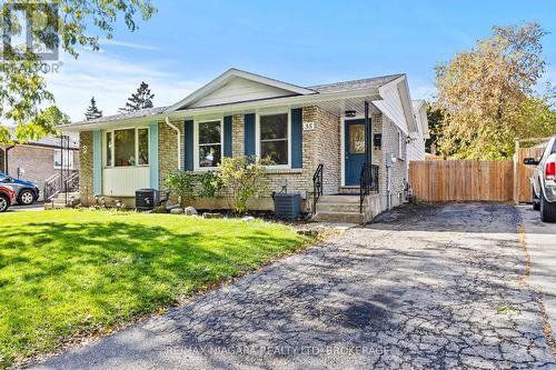 35 LAFAYETTE DRIVE  St. Catharines (Lakeport), ON L2N 6C1