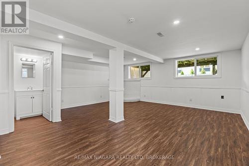 35 Lafayette Drive, St. Catharines (Lakeport), ON - Indoor Photo Showing Other Room