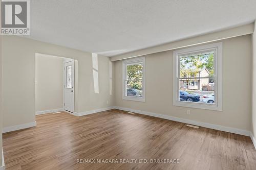 35 Lafayette Drive, St. Catharines (Lakeport), ON - Indoor Photo Showing Other Room
