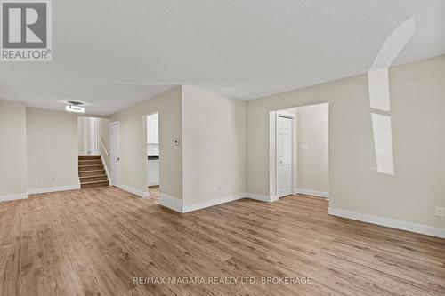 35 Lafayette Drive, St. Catharines (Lakeport), ON - Indoor Photo Showing Other Room