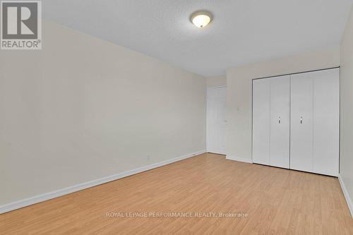 1010 - 158 A Mcarthur Avenue, Ottawa, ON - Indoor Photo Showing Other Room