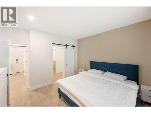 8000 Vedette Drive Unit# 22, Osoyoos, BC - Indoor Photo Showing Bedroom