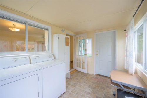 2968 Cedar Hill Rd, Victoria, BC 