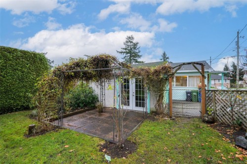 2968 Cedar Hill Rd, Victoria, BC 