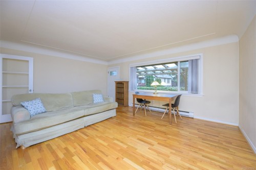 2968 Cedar Hill Rd, Victoria, BC 