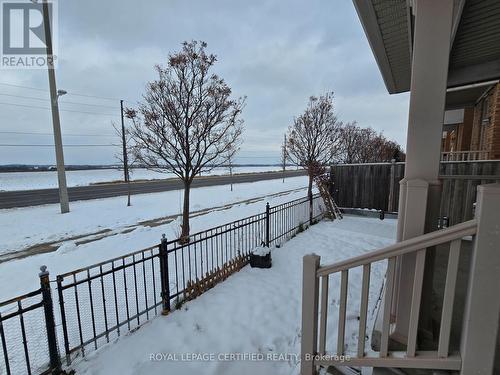 32 Old Oak Lane, Markham, ON - Outdoor