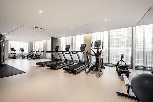 Exercise room - 417-1616 Rue Des Bassins, Montréal (Le Sud-Ouest), QC - Indoor Photo Showing Gym Room