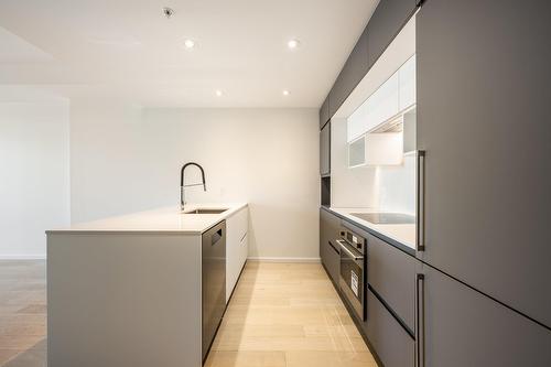 Kitchen - 417-1616 Rue Des Bassins, Montréal (Le Sud-Ouest), QC - Indoor Photo Showing Kitchen