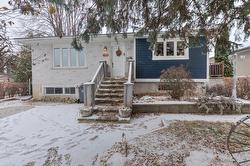 5075 Rue Maurice  Longueuil (Saint-Hubert), QC J3Y 2N3