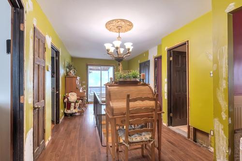 Hall d'entrée/Vestibule - 5075 Rue Maurice, Longueuil (Saint-Hubert), QC - Indoor Photo Showing Other Room