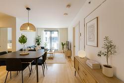 927-1414 Rue Chomedey  Montréal (Ville-Marie), QC H3H 0A2