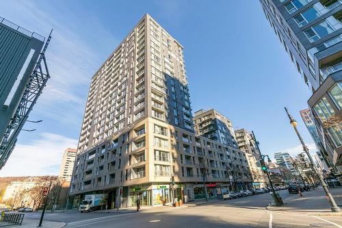 Photo aérienne - 927-1414 Rue Chomedey, Montréal (Ville-Marie), QC - Outdoor With Balcony With Facade