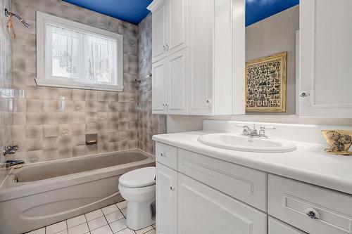 Salle de bains - 468 Rue De La Chesnaye, Terrebonne (Lachenaie), QC - Indoor Photo Showing Bathroom