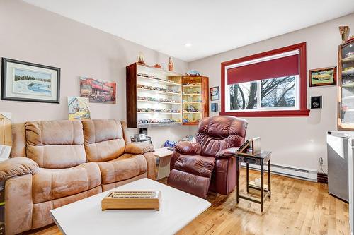 Chambre à coucher - 468 Rue De La Chesnaye, Terrebonne (Lachenaie), QC - Indoor Photo Showing Living Room
