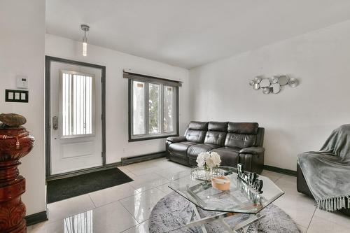 Living room - 1130 Rue Alexander-C.-Hutchison, Montréal (Rivière-Des-Prairies/Pointe-Aux-Trembles), QC 