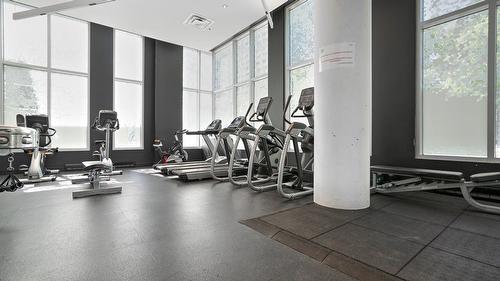 Salle d'exercice - 411-1265 Rue Lambert-Closse, Montréal (Ville-Marie), QC - Indoor Photo Showing Gym Room