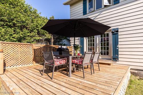 Terrasse - 281 Rue Beaumont E., Saint-Bruno-De-Montarville, QC - Outdoor With Deck Patio Veranda With Exterior