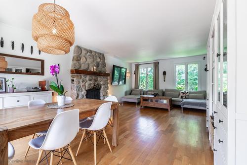 Vue d'ensemble - 281 Rue Beaumont E., Saint-Bruno-De-Montarville, QC - Indoor With Fireplace