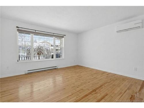 47 Rennick, Moncton, NB 