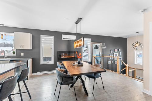 Dining room - 213 Rue De Venise, Saint-Lin/Laurentides, QC - Indoor Photo Showing Other Room