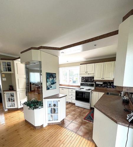 Cuisine - 1105 Rue Cardinal-Roy, Trois-Rivières, QC - Indoor Photo Showing Other Room
