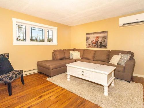 8472 West Bay Road, Sampsonville, NS 