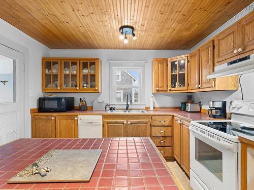 6 Ryers Lane, Shelburne, NS 