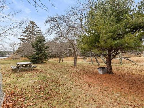 6 Ryers Lane, Shelburne, NS 