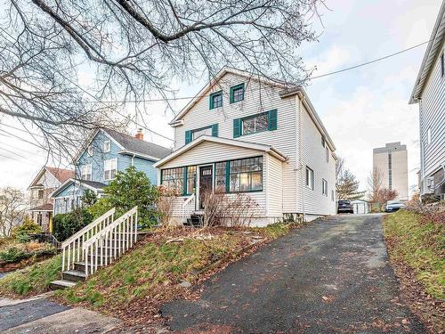 5240 Russell Street, Halifax, NS 