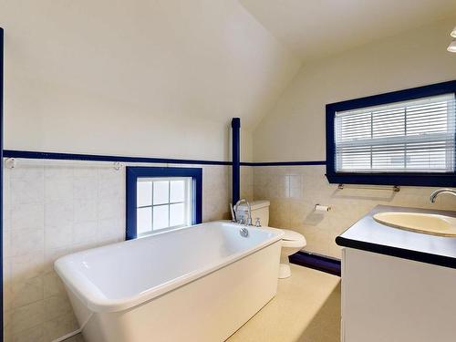 20 North Street, Lockeport, NS 