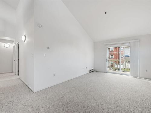 301 45 Chelton Woods Lane, Halifax, NS 