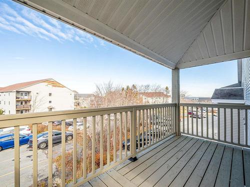 301 45 Chelton Woods Lane, Halifax, NS 