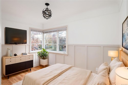 1170 Munro St, Esquimalt, BC 