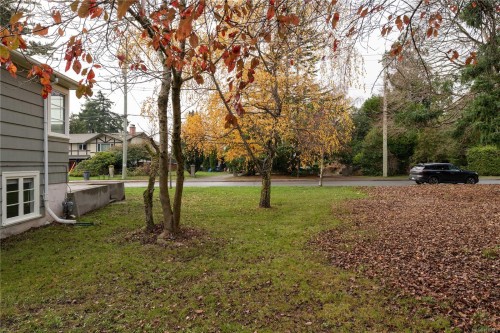 1170 Munro St, Esquimalt, BC 