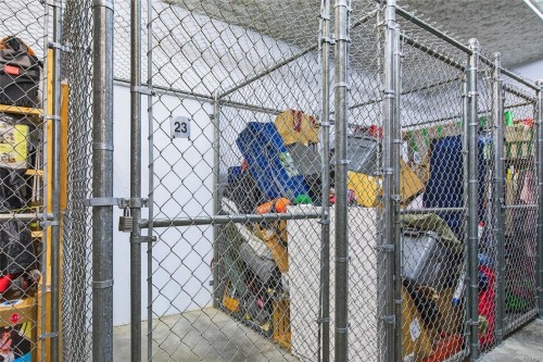 903-845 Yates St, Victoria, BC - Indoor With Storage