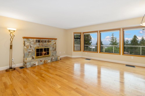 1439 Haida Rd, Duncan, BC 