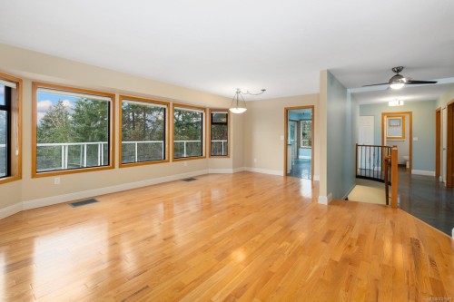 1439 Haida Rd, Duncan, BC 