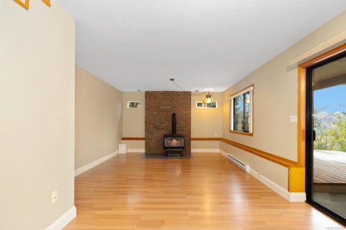 1439 Haida Rd, Duncan, BC 